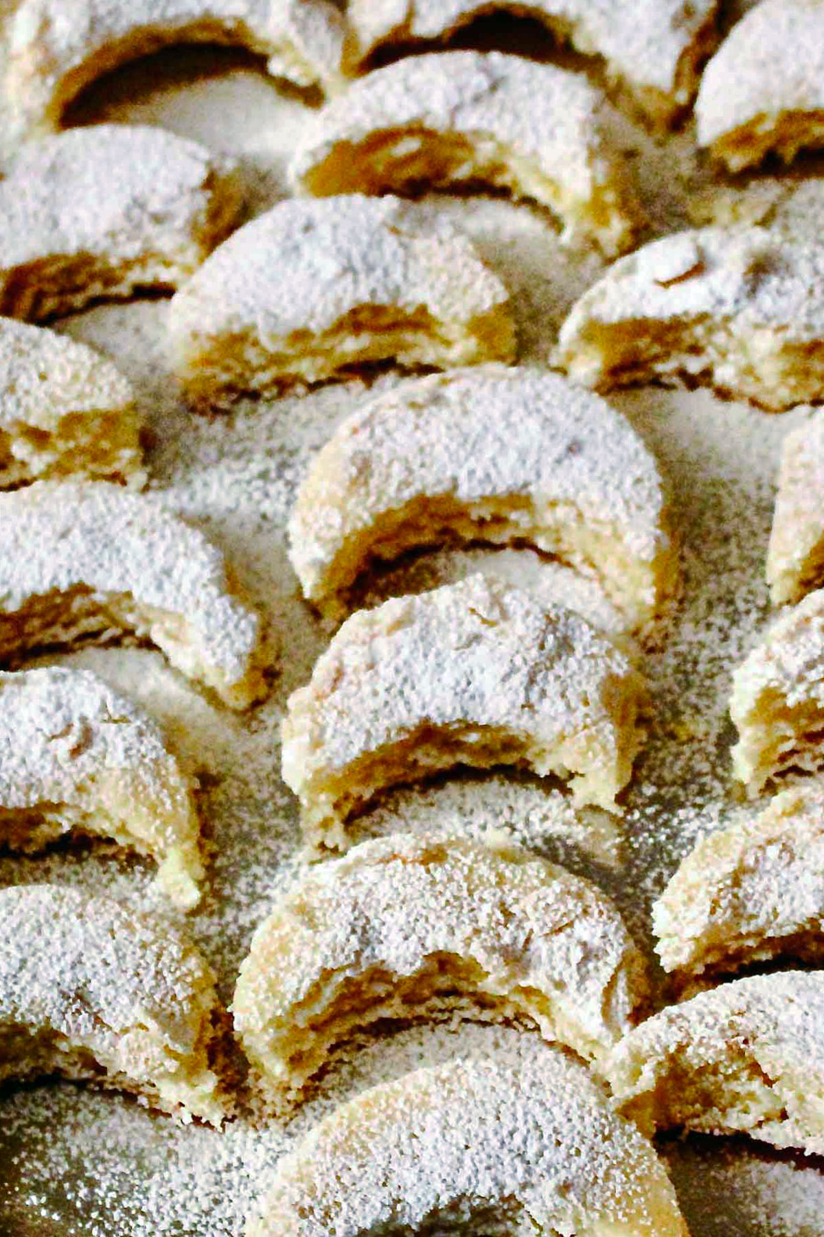 Kossuth Kifli or Half Moon Cookies is an old recipe, very popular in Hungary and also Romania and other Eastern European countries. Kossuth Kifli cookies on a serving platter1200