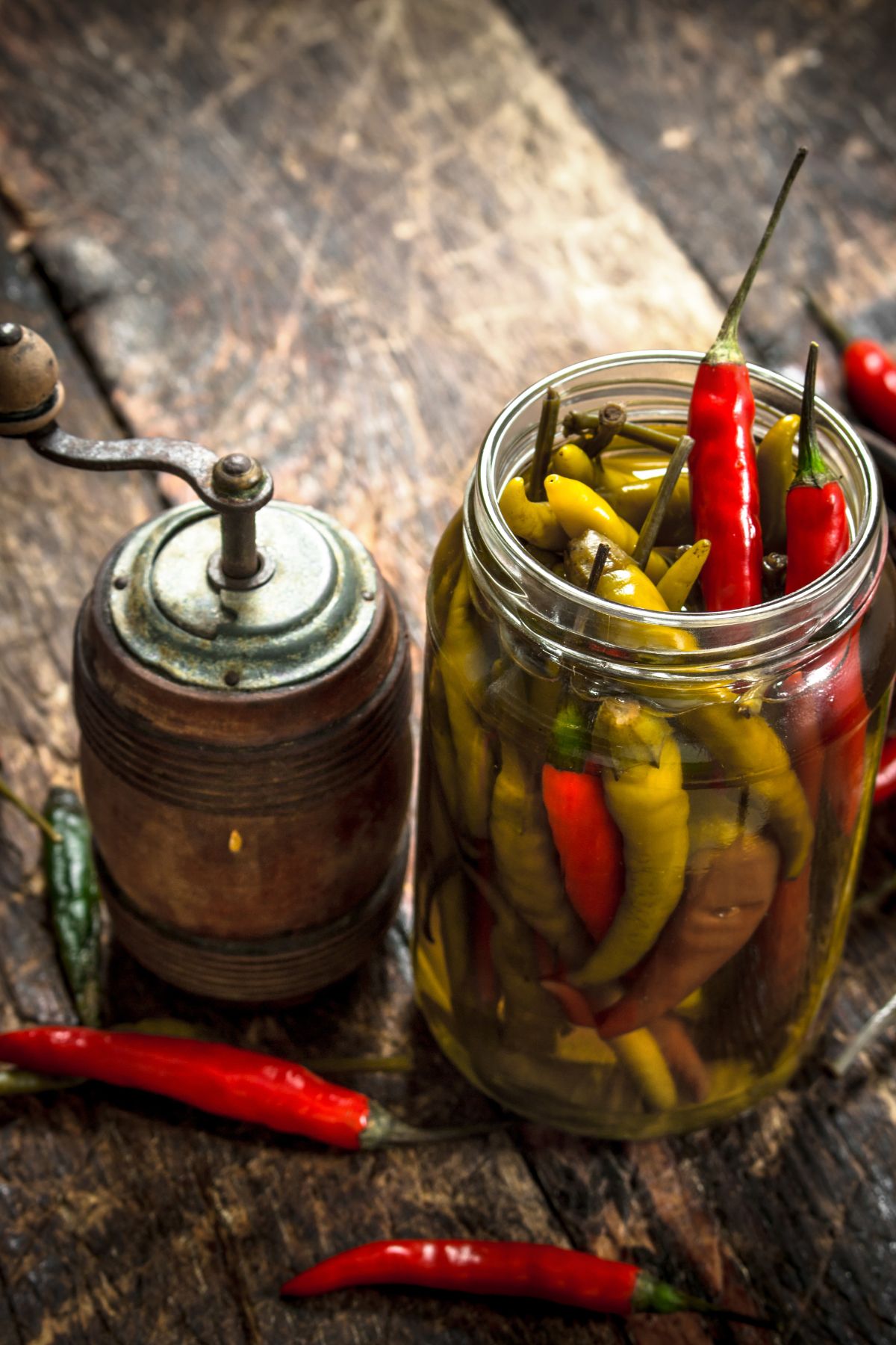 how to preserve hot peppers in vinegar Jar filled with chillies in vinegar