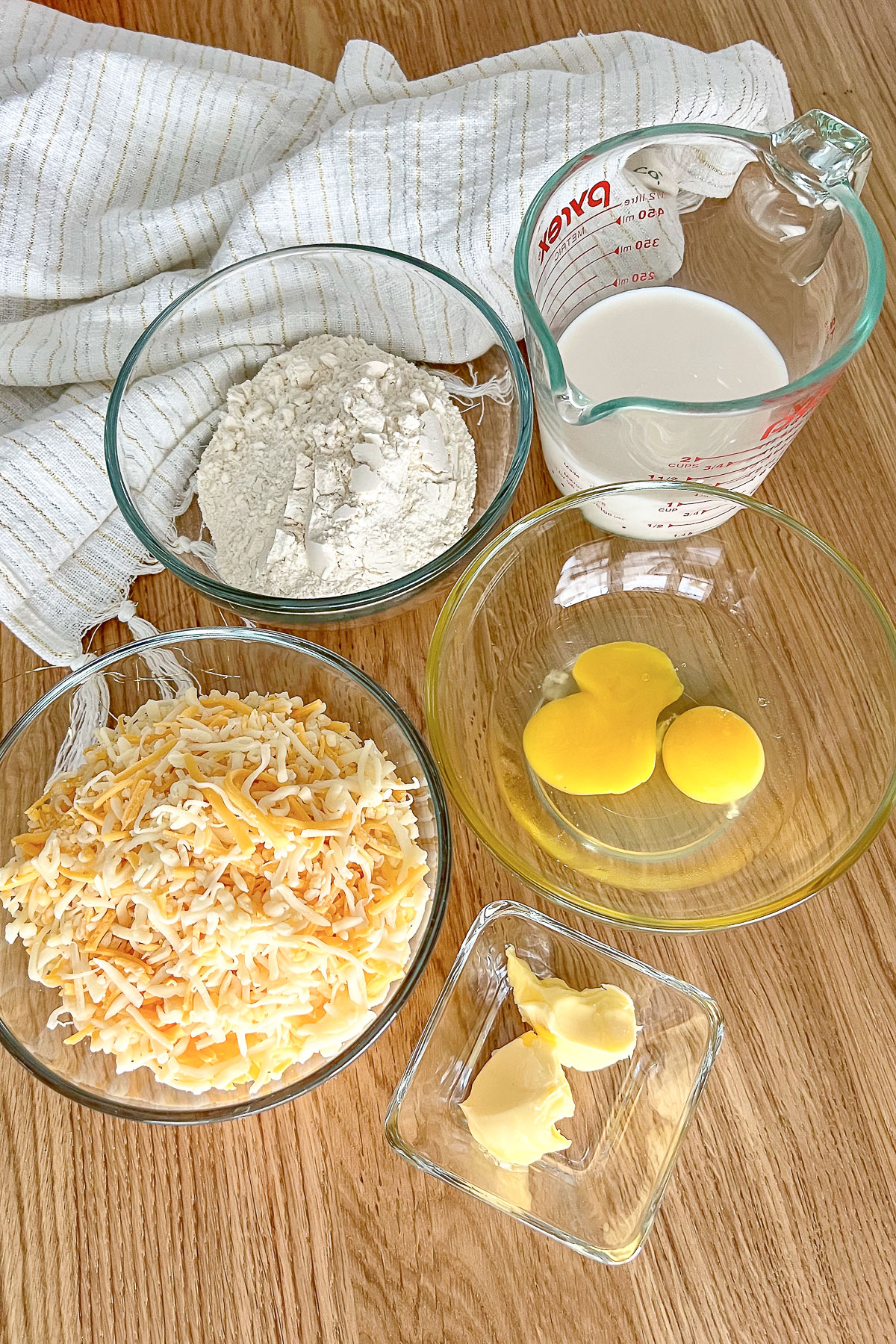 Ingredients for Savory Cheese Pie.