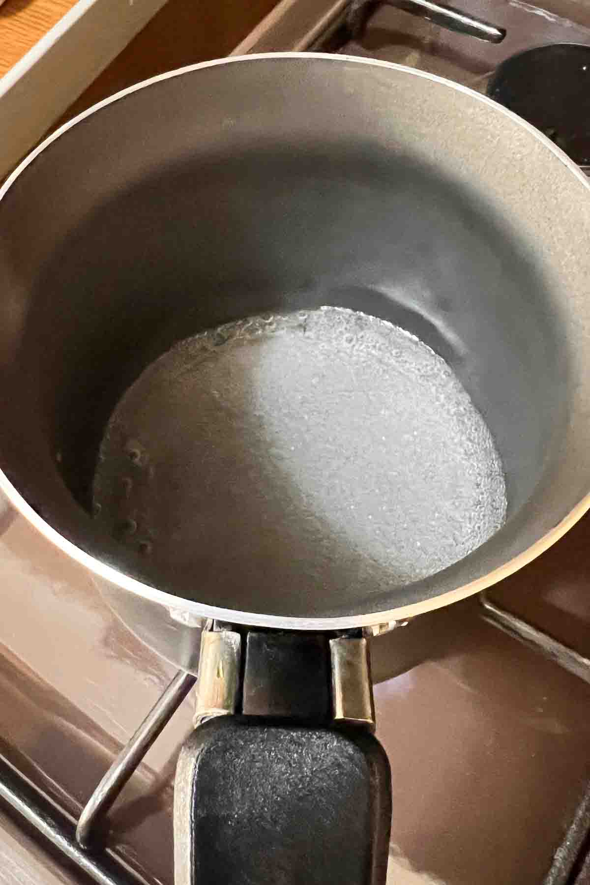 Making a sugar syrup