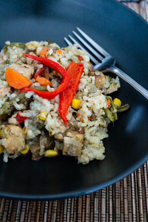 Rice pilaf with pork and vegetables is a versatile dish that can be made with your favorite vegetables. The rice pilaf in my version is either cooked on the stove or baked in the oven, which I like the best. The meat used in the pilaf is usually chicken, but pork or beef are accepted too. Rice pilaf with pork and vegetables is a versatile dish that can be made with your favorite vegetables. The rice pilaf in my version is either cooked on the stove or baked in the oven, which I like the best. The meat used in the pilaf is usually chicken, but pork or beef are accepted too.