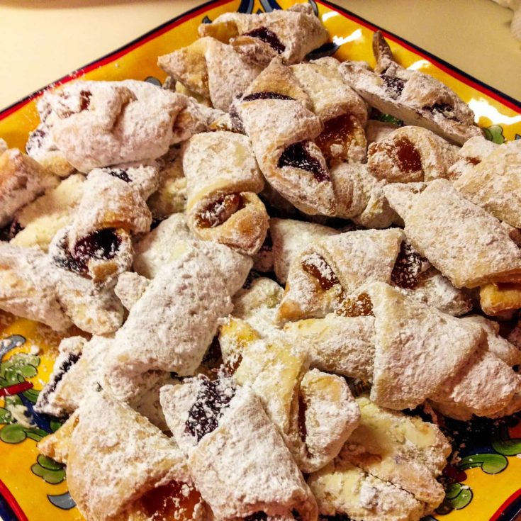 Jam And Walnuts Rugelach Cornulete Cu Gem