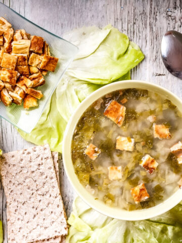 Summer Lettuce Soup featured picture0