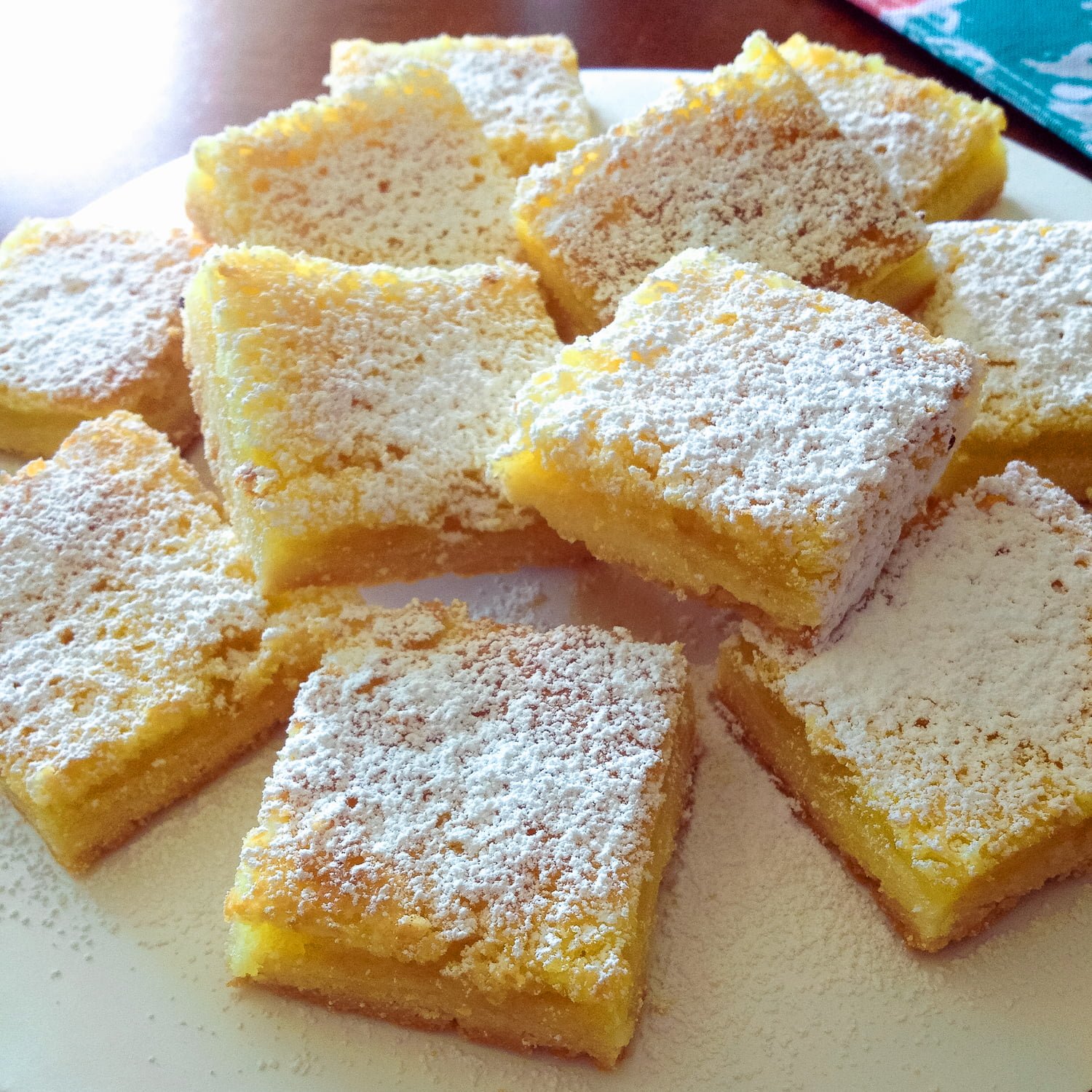 World&amp;#39;s Best Lemon Bars- Easy recipe- The Bossy Kitchen