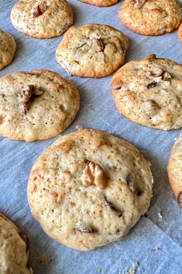 Cookies on the baking tray