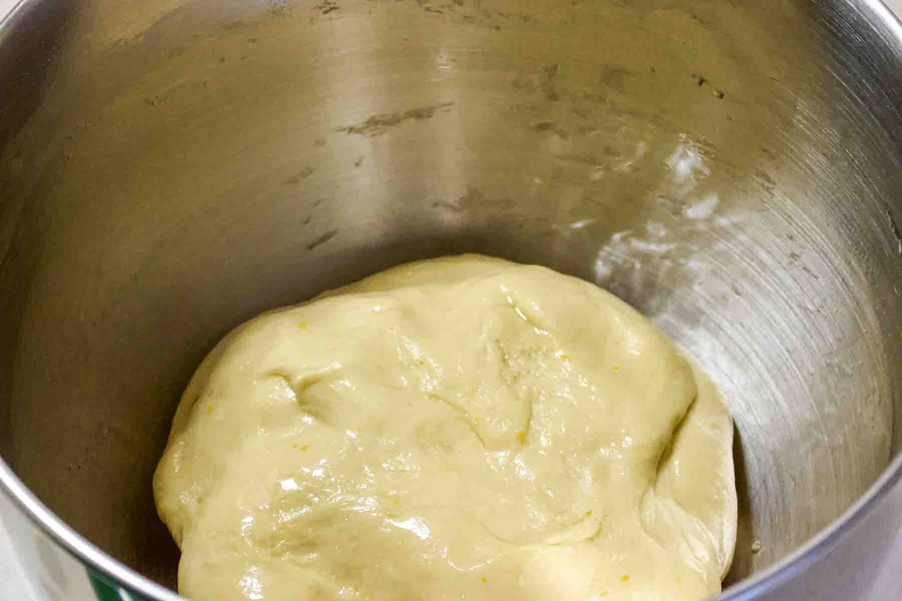 Mucenici dough.