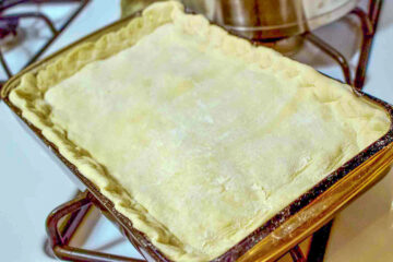 Puff pastry mince meat pie unbaked.