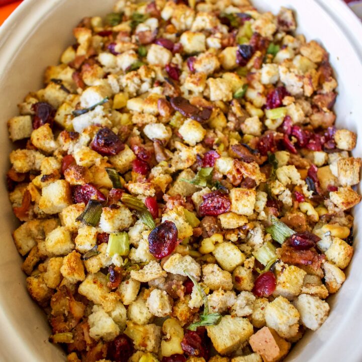 Easy Sausage Cranberries and Walnuts Stuffing