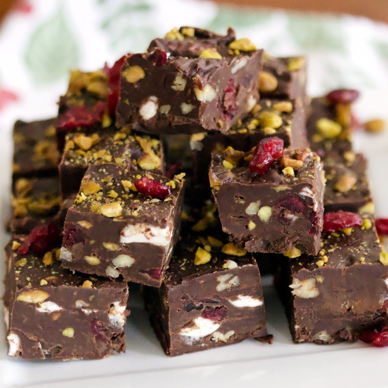 Pistachio Cranberry Marshmallow Fudge The Bossy Kitchen