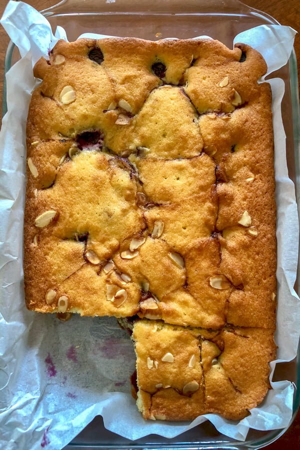 cake in the baking panand full of flavor. Cherries are the best if you combine them with almonds.