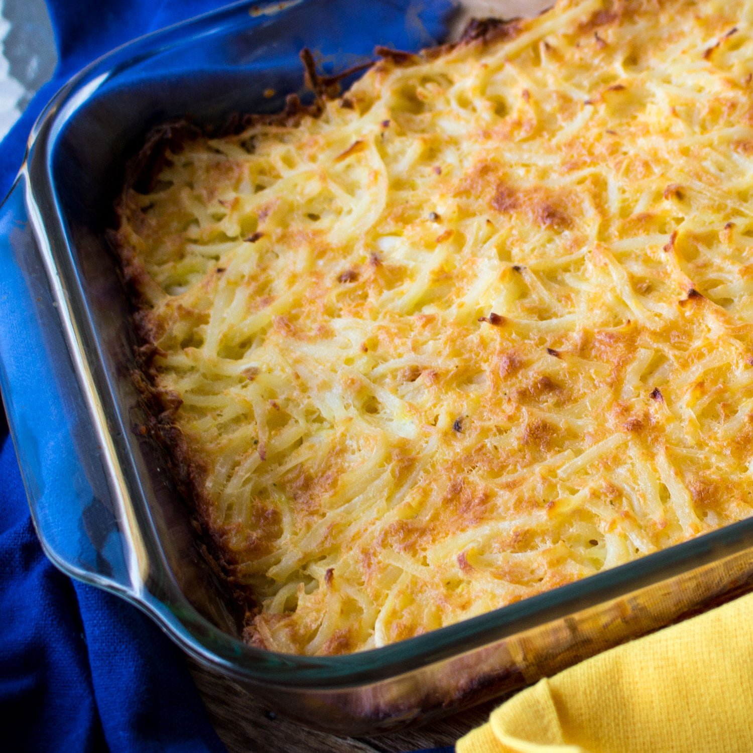 Best Cheesy Potatoes - The Bossy Kitchen