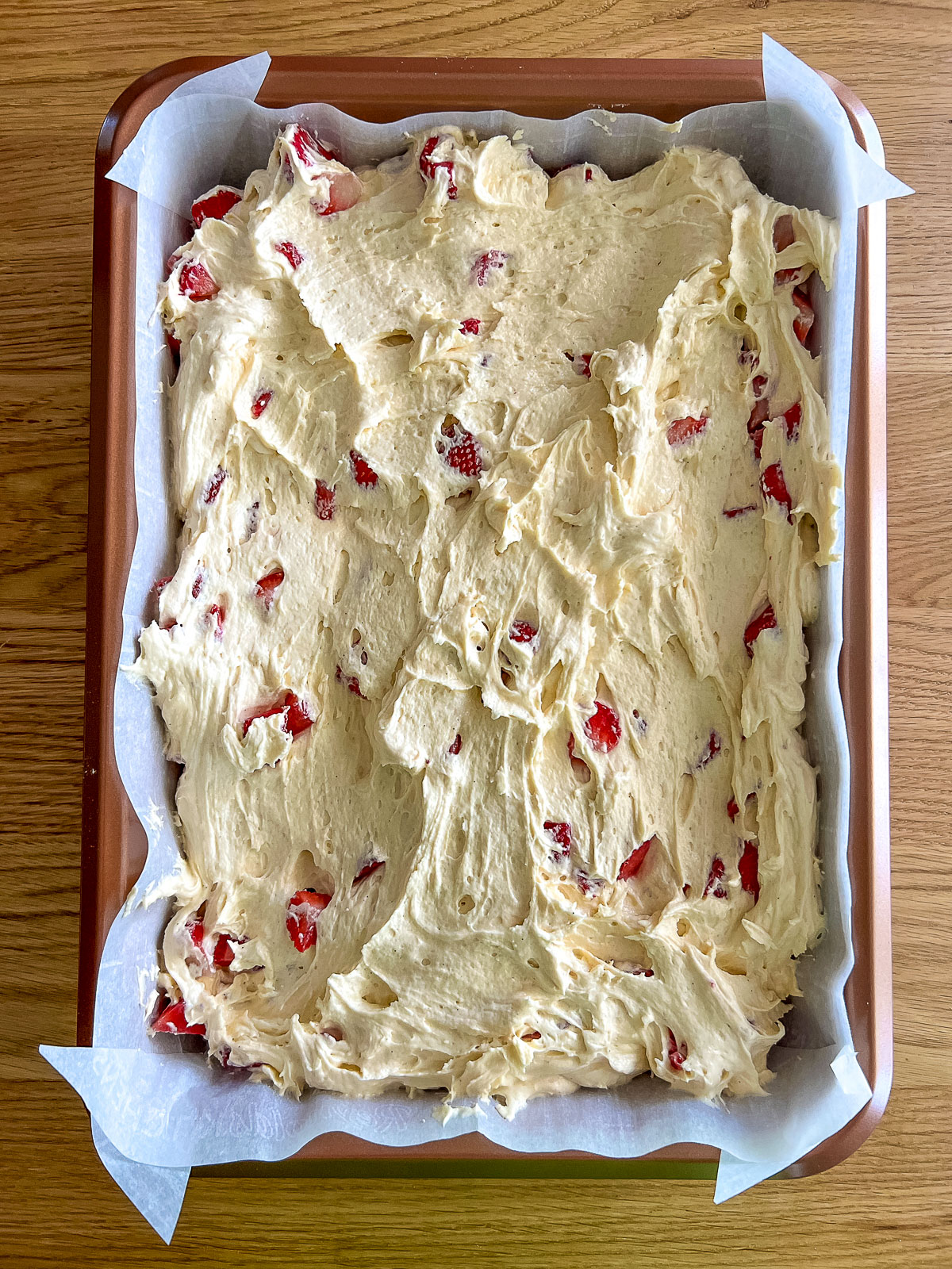 Unbaked buckle cake