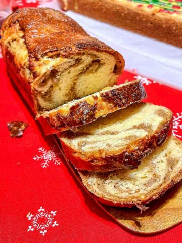 Sweet Bread With Walnuts (Cozonac)