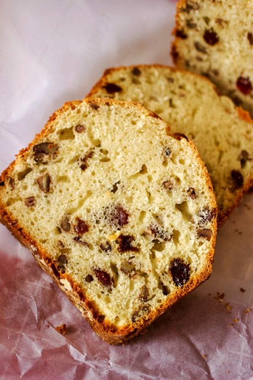 Low Sugar Bread With Dried Fruit And Nuts