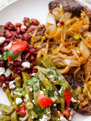 Authentic Mexican Bistec Encebollado Steak And Onion1111