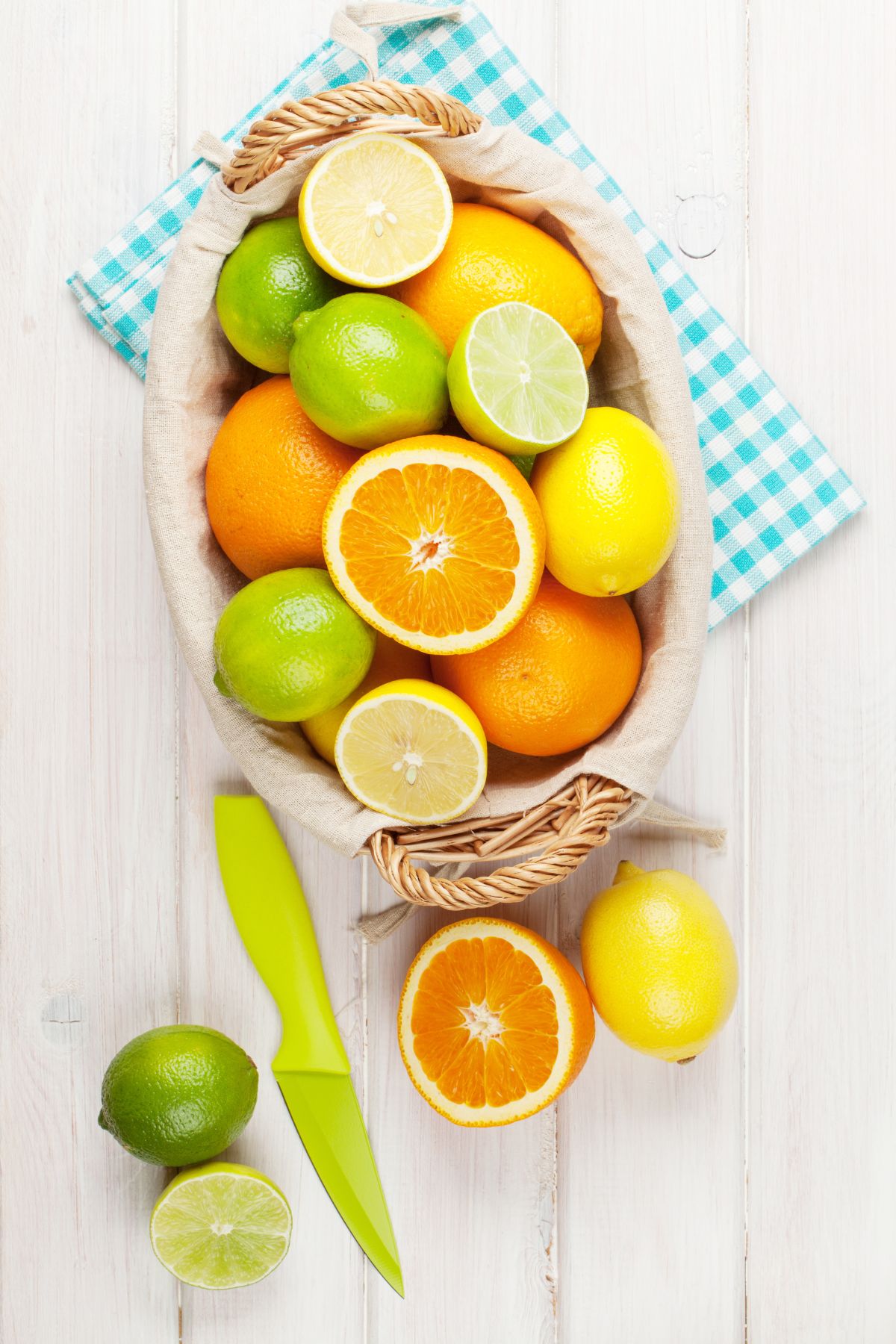 Citrus fruit in a bowl
