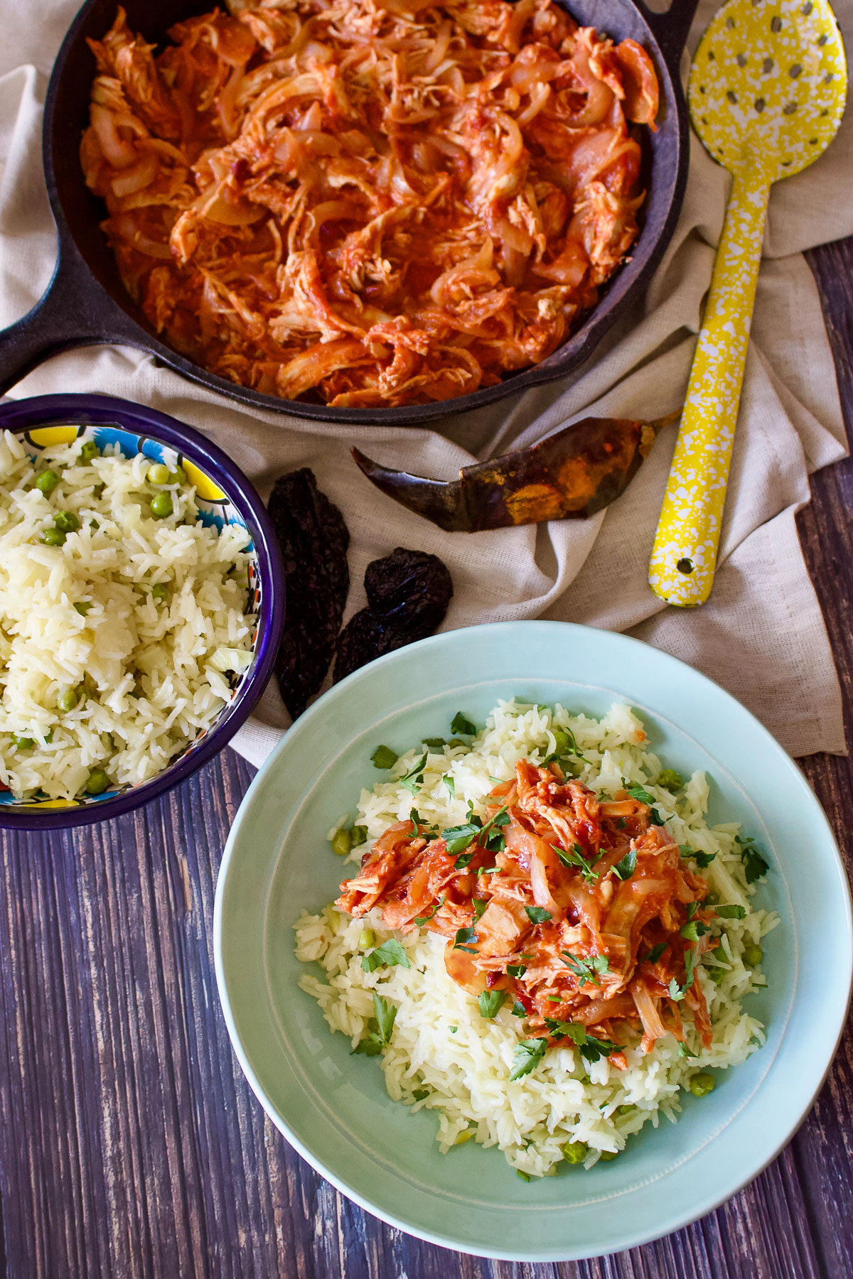 This authentic easy Mexican rice dish that I am sharing with you today is one of the most popular Mexican rice recipes. Mexican rice or arroz blanco in a bowl0