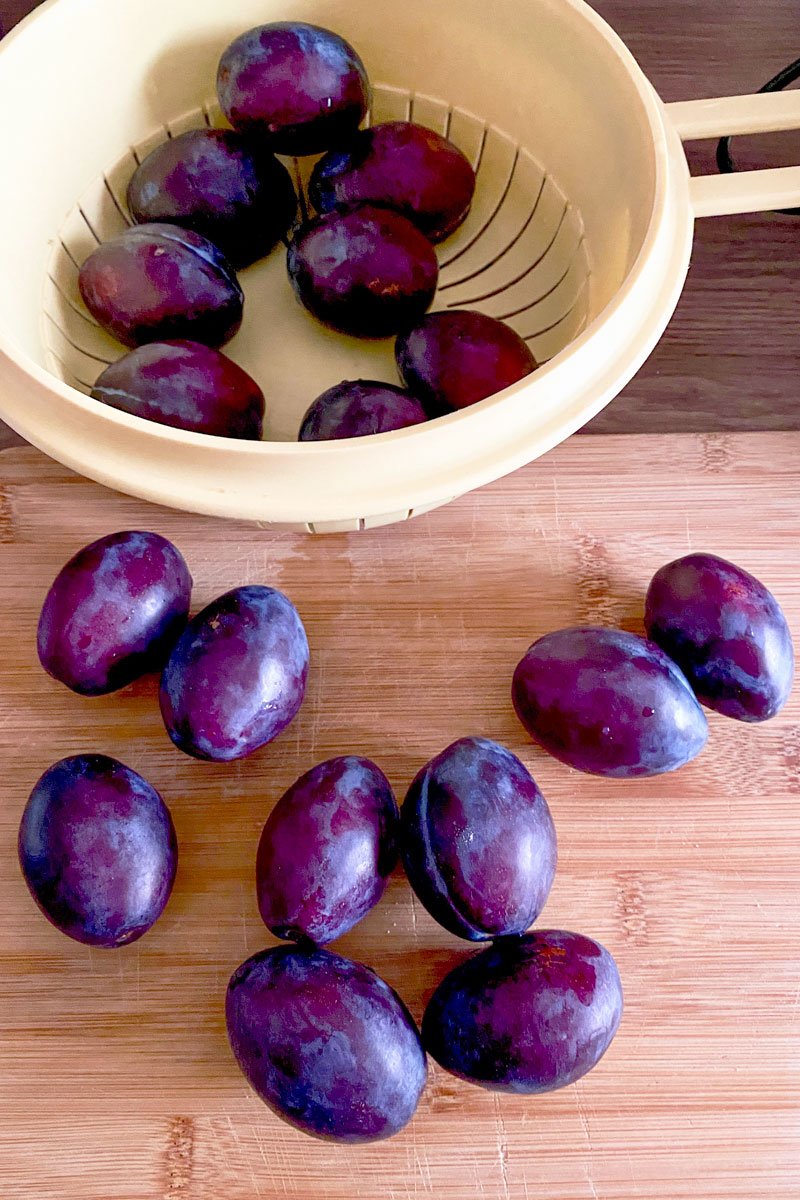 Italian plums on the table