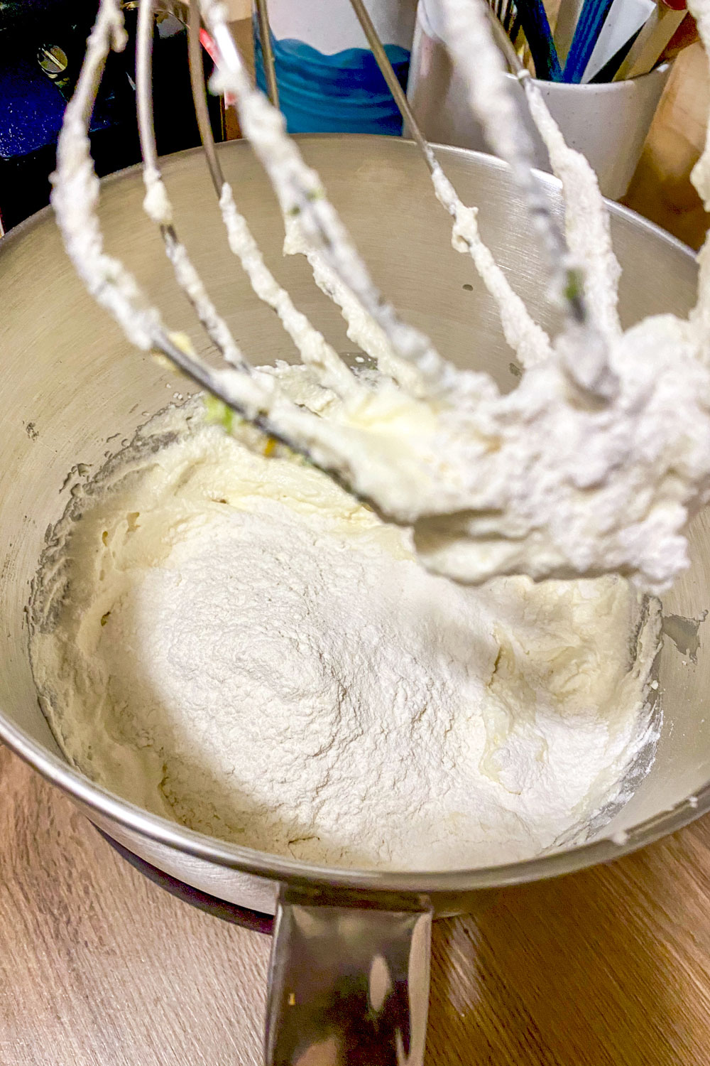 Cream cheese with butter and flour in the mixer0