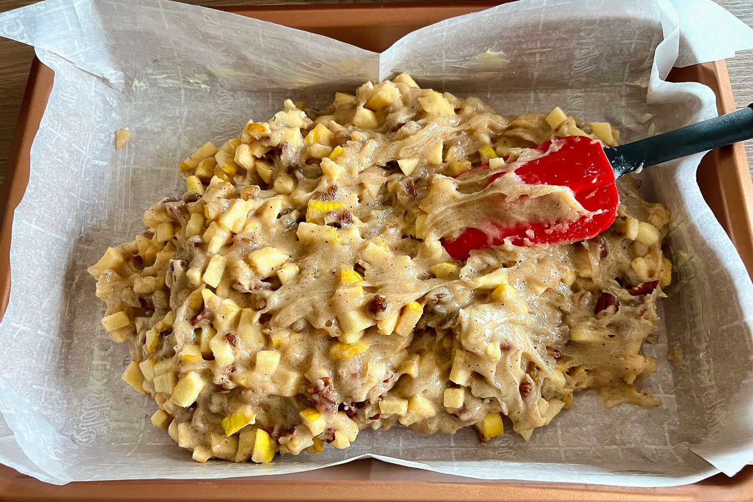 Apple bars batter