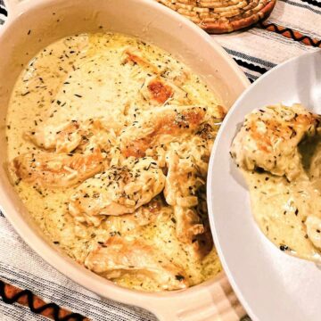 Chicken In Mustard Sauce ready to be served.