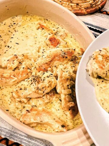 Chicken In Mustard Sauce ready to be served.